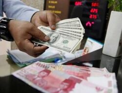 Sentimen Pasar Masih Menekan Rupiah, Investor Cermati Data Ekonomi Domestik