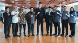 Resmi WNI, Mitchell Baker Bikin Netizen Heboh: Dari Tinggi Badan hingga Harapan di Timnas