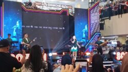 HUT ke-20 Botani Square, Rossa Bikin Bogor Terharu 6 HUT ke-20 Botani Square, Rossa Bikin Bogor Terharu