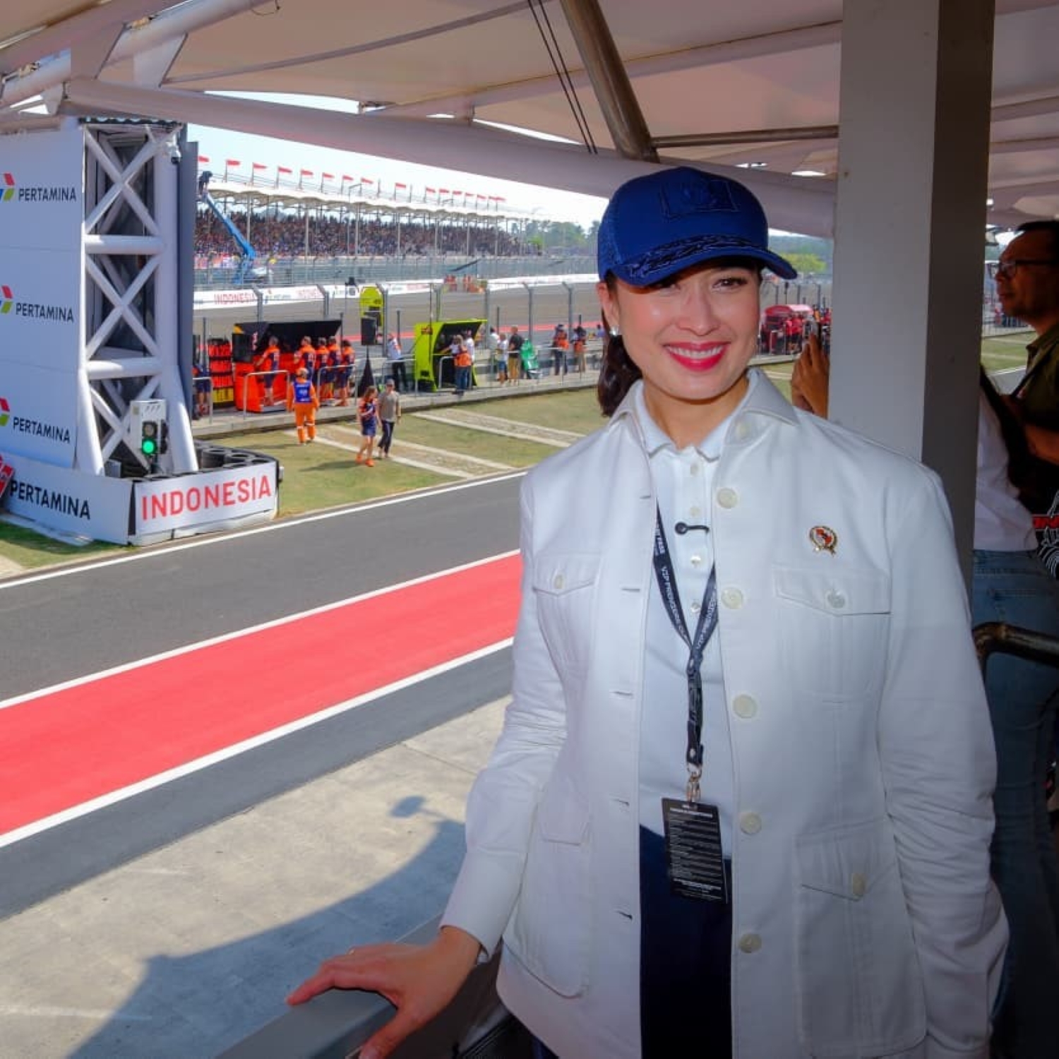 CAPTION MOTO GP