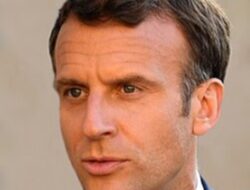 Macron Tolak Pengunduran Diri Menteri, 2.330 Orang Ditangkap dalam Kerusuhan Prancis