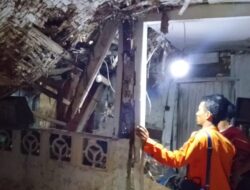 Atap Rumah Ambruk di Kebon Pedes Bogor, BPBD Turun Tangan