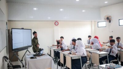 Sekolah hasil revitalisasi SMP Bina Karya Kreatif di Kelurahan Pasir Kuda, Bogor Barat.