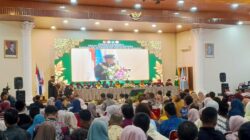 119 Lulusan UNB Bogor Diwisuda, Rektor Tekankan Inovasi 5 Rektor Universitas Nusa Bangsa Bogor menyampaikan pesan kepada 119 wisudawan dalam Sidang Terbuka Senat Wisuda ke-34 di Auditorium UNB, Kota Bogor, 17 Oktober 2026.