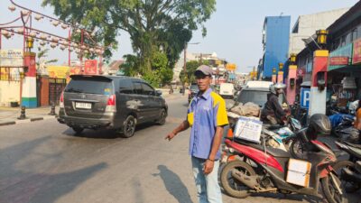 Pemkot Bogor menata jukir resmi dengan skema bagi hasil 60 persen, seragam, ID card, tarif parkir jelas, QRIS BJB, dan rencana BPJS Ketenagakerjaan.