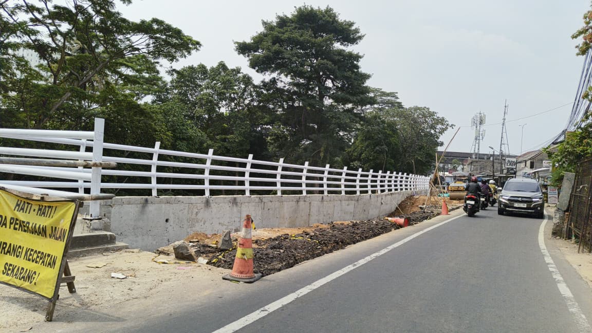 Update Jalan Kebon Pedes Bogor: Pembatas Baru, Ruas Mulai Diperlebar 3 WhatsApp Image 2026 10 19 at 16.49.43 1