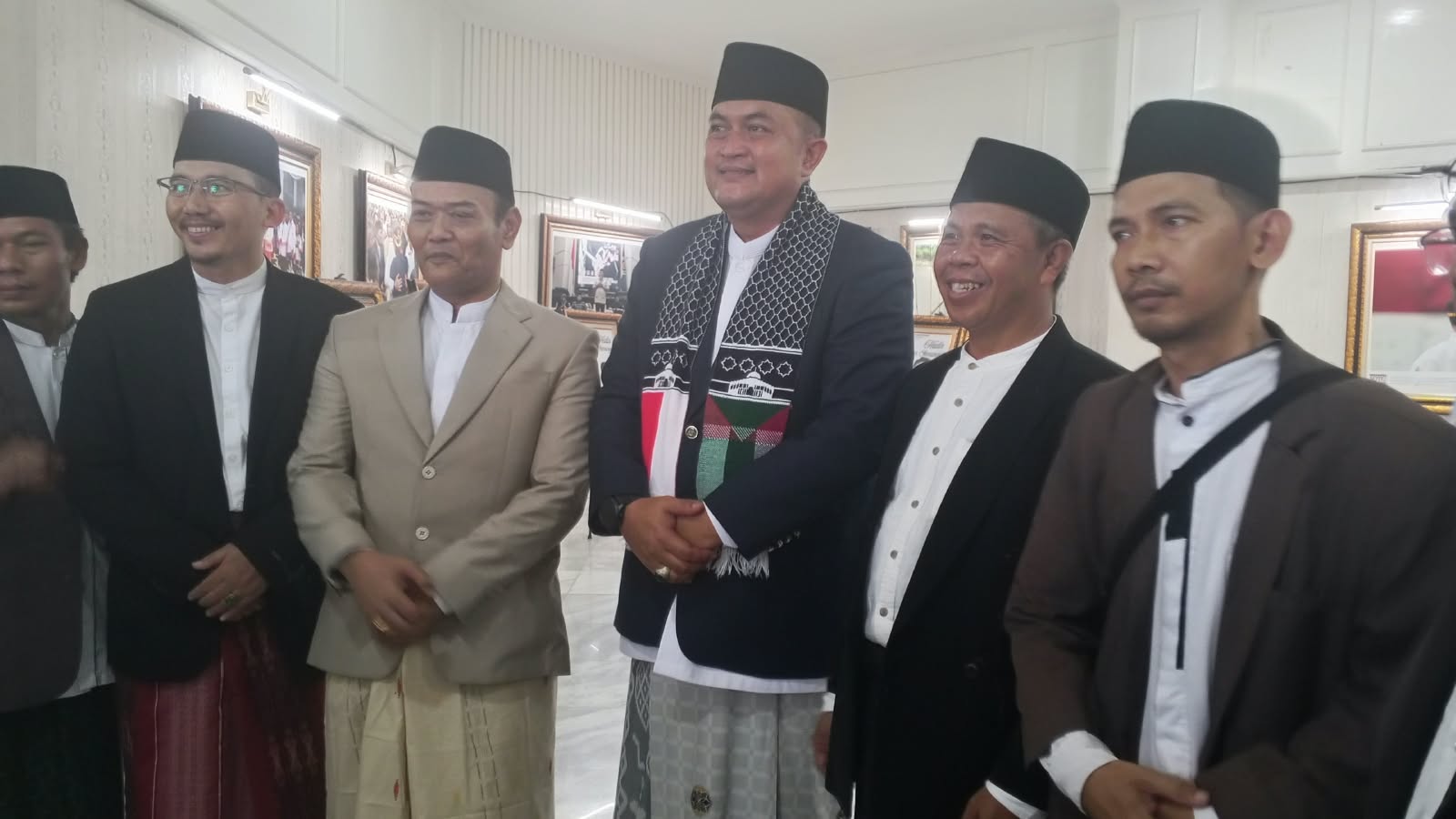 Hari Santri 2026, Pemkab Bogor Optimalkan Perhatian untuk Guru Ngaji 2 WhatsApp Image 2026 10 22 at 11.12.53