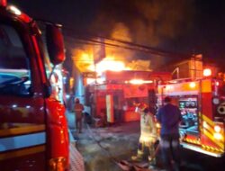 APAR Diduga Macet saat Masak Sambal, Resto di Cibinong Terbakar
