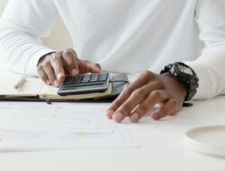 Tekanan Ekonomi Bikin Cemas? Ini 7 Cara Menurunkan Gaya Hidup Tanpa Terasa Berat