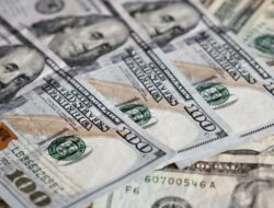 “Orang Desa Gak Pakai Dolar!” 5 Alasan Kurs Rupiah Tetap Penting