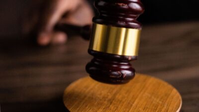 Pencabutan Gugatan di PTUN: Memahami Aturan dan Tahapan Pembuktian