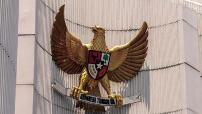 Kenali 5 indikator evaluasi kinerja kabinet, mulai dari inflasi, kemiskinan, pengangguran, realisasi APBN, hingga kualitas pelayanan publik.