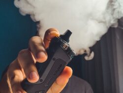 Kapolri Minta MUI Haramkan Vape, Ini Bahaya di Balik Liquid Rokok Elektrik