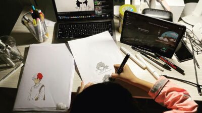 Animator mengerjakan produksi animasi digital di studio kreatif sebagai gambaran potensi industri animasi nasional menembus pasar global.