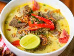 Bukan Ramen, Soto Betawi Masuk 3 Besar Sup Dunia!